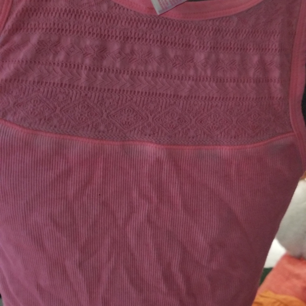 Tanktop - Picture 3 of 5